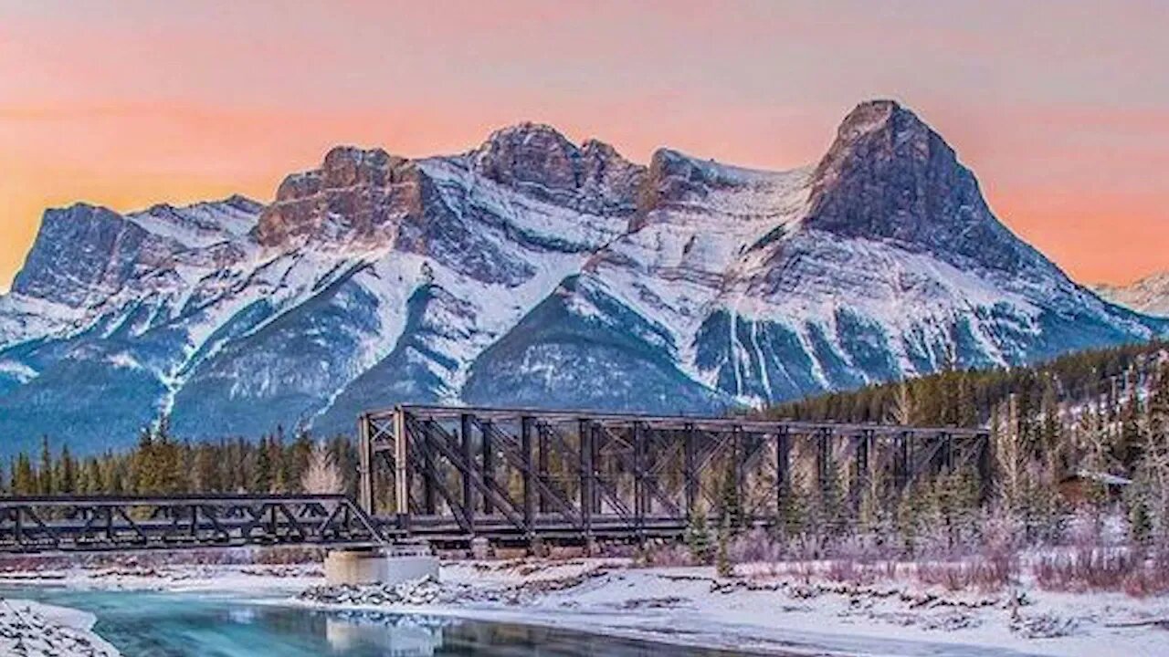 Enchanting Waterfalls Nature's Cascading Masterpieces