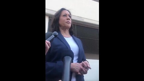 Here's Kamala calling mandatory gun confiscation "a great idea" that she'd do by executive..