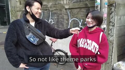 Do Japanese people want tourist to come back ?