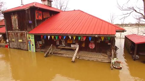 Historic Rabbit Hash, Kentucky floods -- drone video