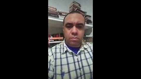 La Marca el Numero y el Nombre de la Bestia