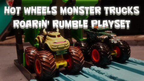 Hot Wheels Monster Trucks Roarin' Rumble Playset
