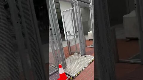 Apple Stores Amazing Security Solution for Portland’s Unique Situation: Thanks Tim Cook!