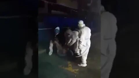 CHINE : Un Français poussé au désespoir par la TERREUR des CAMPS "sanitaires" : Que fait MACRON ?