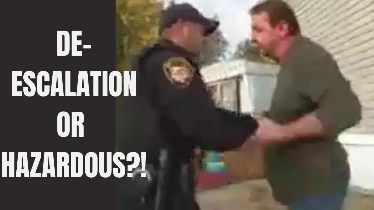 Police De-Escalation does NOT mean this!! Only 1 reason cops survived!