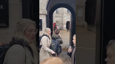 Horse backs out of box taken back in #horseguardsparade