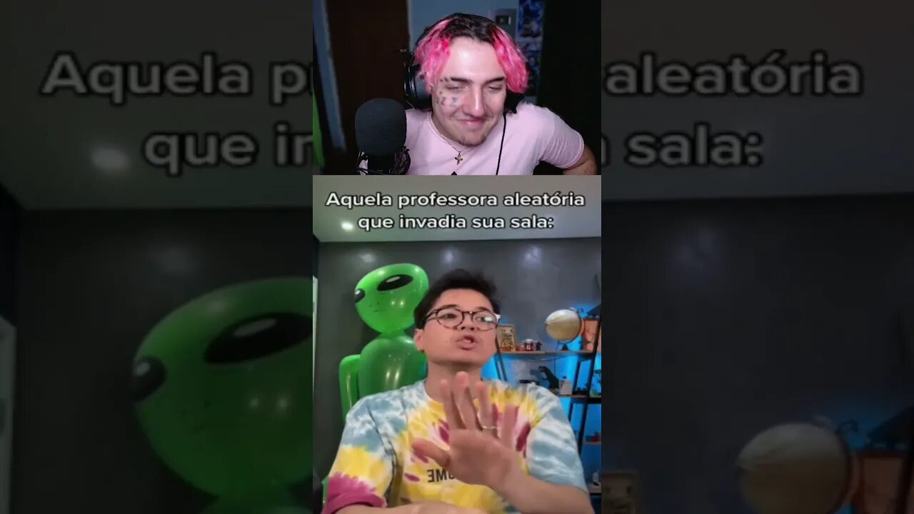 REACT MORIMURA - QUANDO AQUELA PROFESSORA ALEATÓRIA INVADIA SUA SALA 😂 KKKKK