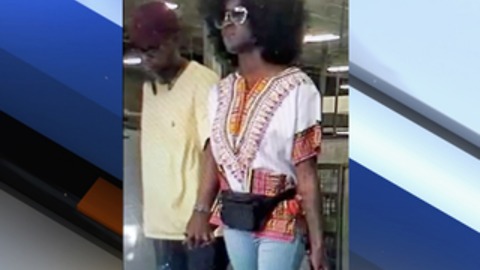 Boynton Beach police are looking for couple suspected of stealing credit cards from purse