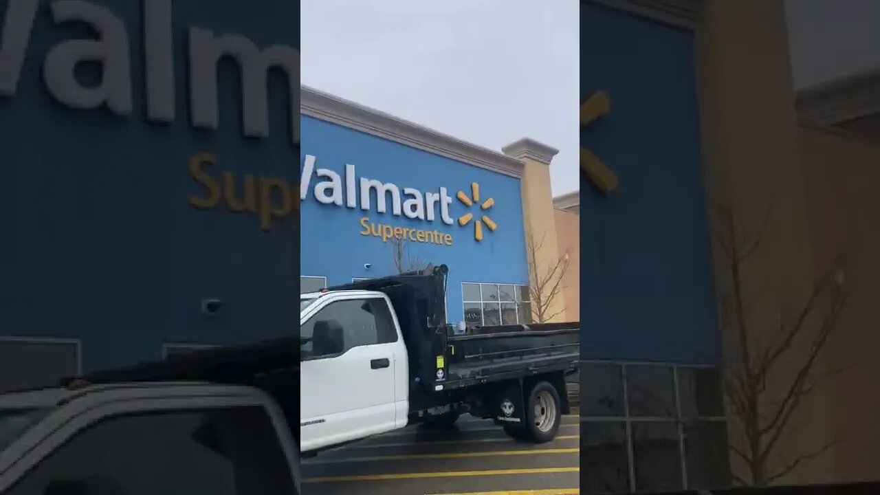 Walmart with no mask EVERYTIME!!