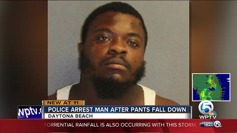 Police arrest fleeing Florida man when his pants fall down