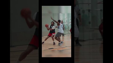 J Cole hooping in men’s league 🔥 #shorts #jcole #basketball #explore #viral #nba #lifestyle