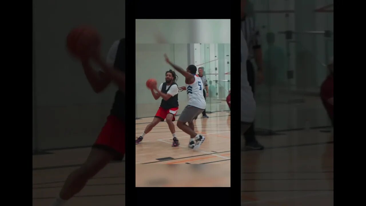 J Cole hooping in men’s league 🔥 #shorts #jcole #basketball #explore #viral #nba #lifestyle