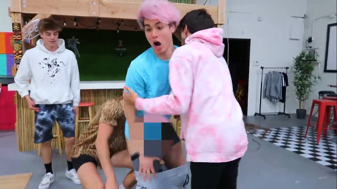 Having My Friends Be Mean To My Twin Brother Prank!