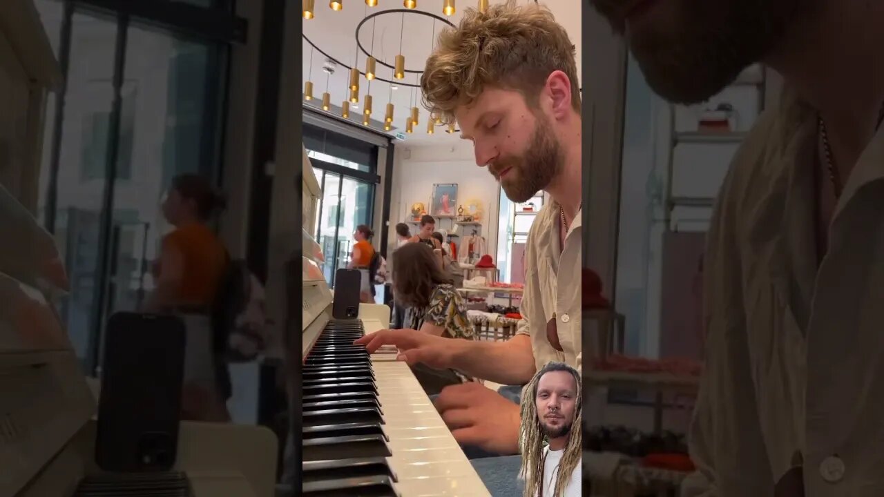 Love Is Music 🥰😍..