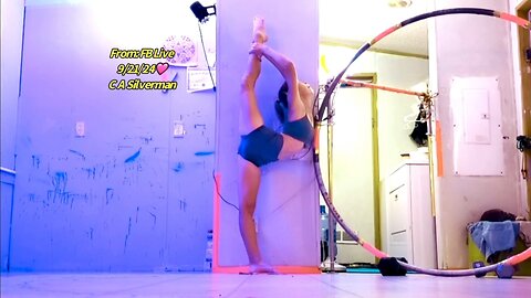 Splits,needlepose, Scorpion
