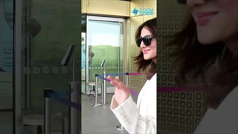 Vaani Kapoor looks beautiful in white, watch video #shorts