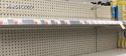 Michiganders urged to shop normal as COVID-19 cases rise