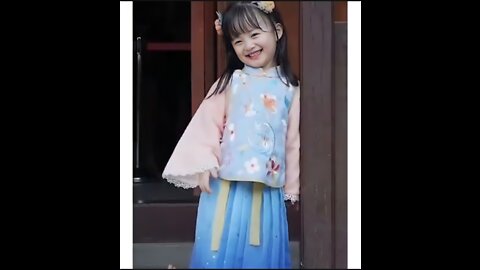 Asian Little cutest Girl smile/Reacts video
