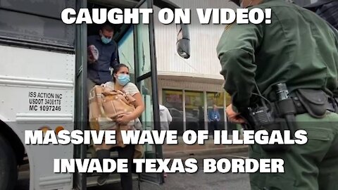 Caught On Video: Massive Wave Of Illegals Invade Texas Border