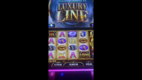 Midday BONUS Video! Cash Express Luxury Line! Max Bet BONUS GAME! #shorts