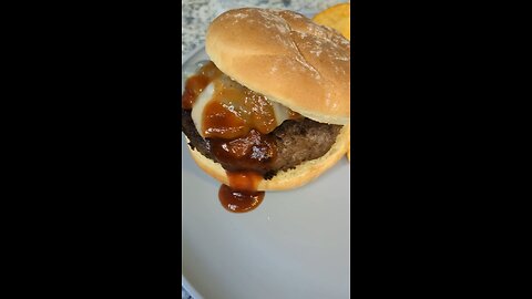 Mushroom swiss burger with bbq chips