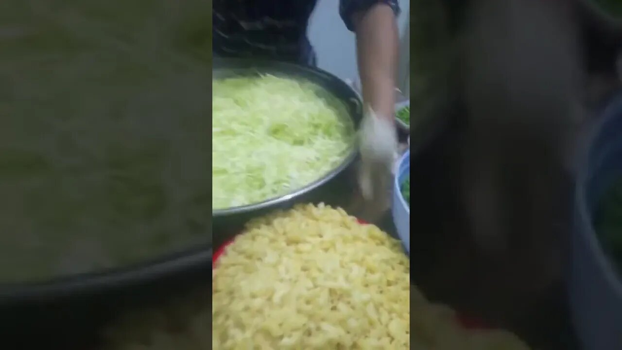 Noodles Street Food Processing #ytshorts #shorts #Food #Streetfood #UpFoodReview
