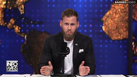 WAR ROOM (Full Show) Monday - 8/15/22