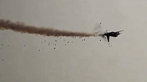 Fighter Jet Stunt Goes Wrong