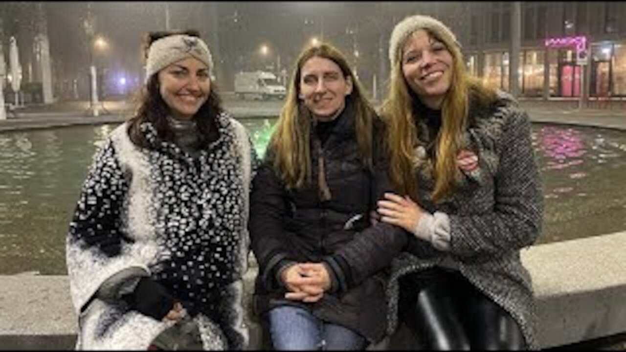 Interview mit Jessy Howe & Valentina Velkova -I AM LOVE -Sofortiger Stopp der Corona Massnahmen-Bern