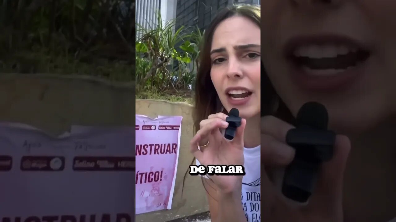 INACREDITÁVEL! Cartaz afirma que menstruar é ato político