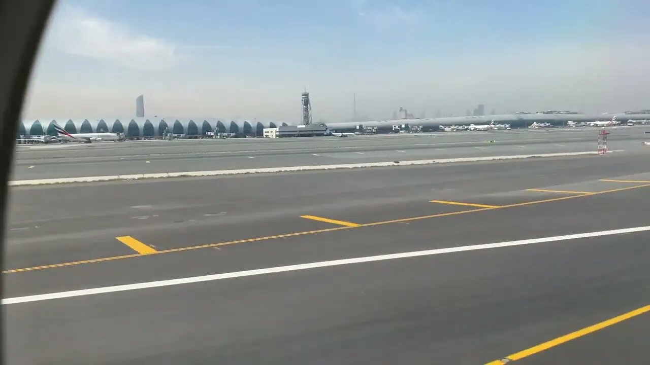Emirates B777-300ER - Cleared for Take off