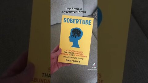 Books I wish I Had when I when I got sober | Alcoholism and Sobriety