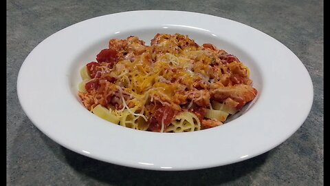 Salsa Chicken and Wagon Wheel Pasta