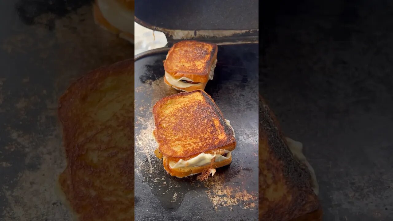Hatch Chile patty melts