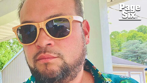 Jon Gosselin goes public with girlfriend after secretly dating for 2 years