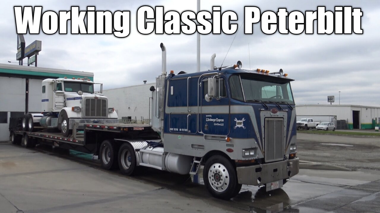 Classic Cabover Peterbilt Hauls Newer Peterbilt 004