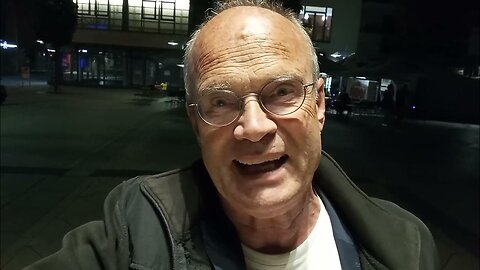 Dr. Daniel Langhans: Und wieder wird eine Sau durchs Dorf getrieben....😂🙈