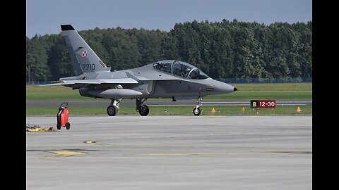 ❗Today, at the airport in Gdynia Poland, during a training flight of M-346, Bielik