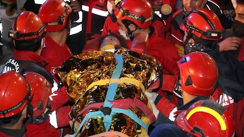 2 Girls Rescued From Rubble After Turkey Earthquake