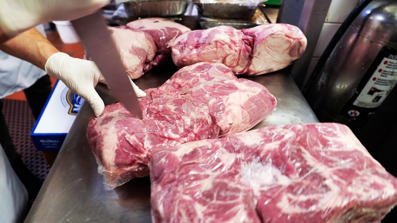 American Food- 150 GALLONS ROAST PORK BEET SOUP Veselka’s Famous Borscht NYC..Rumble Live