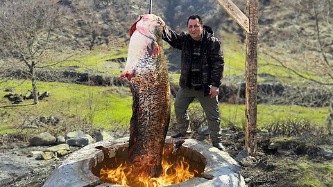 I Caught A Huge Fish and Cooked It in a Big Tandoor! Fish Day in the Village!!