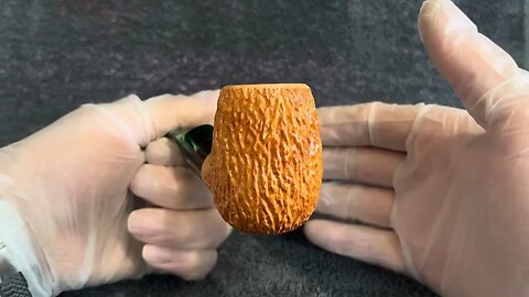 LCS Briars pipe 772 commissioned stubby bent billiard with walnut texture