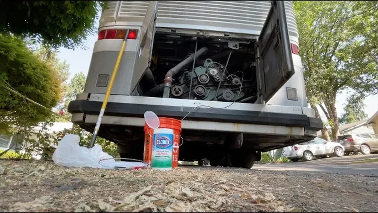 VLOG 577: nine gallons of oil & a dumpster!