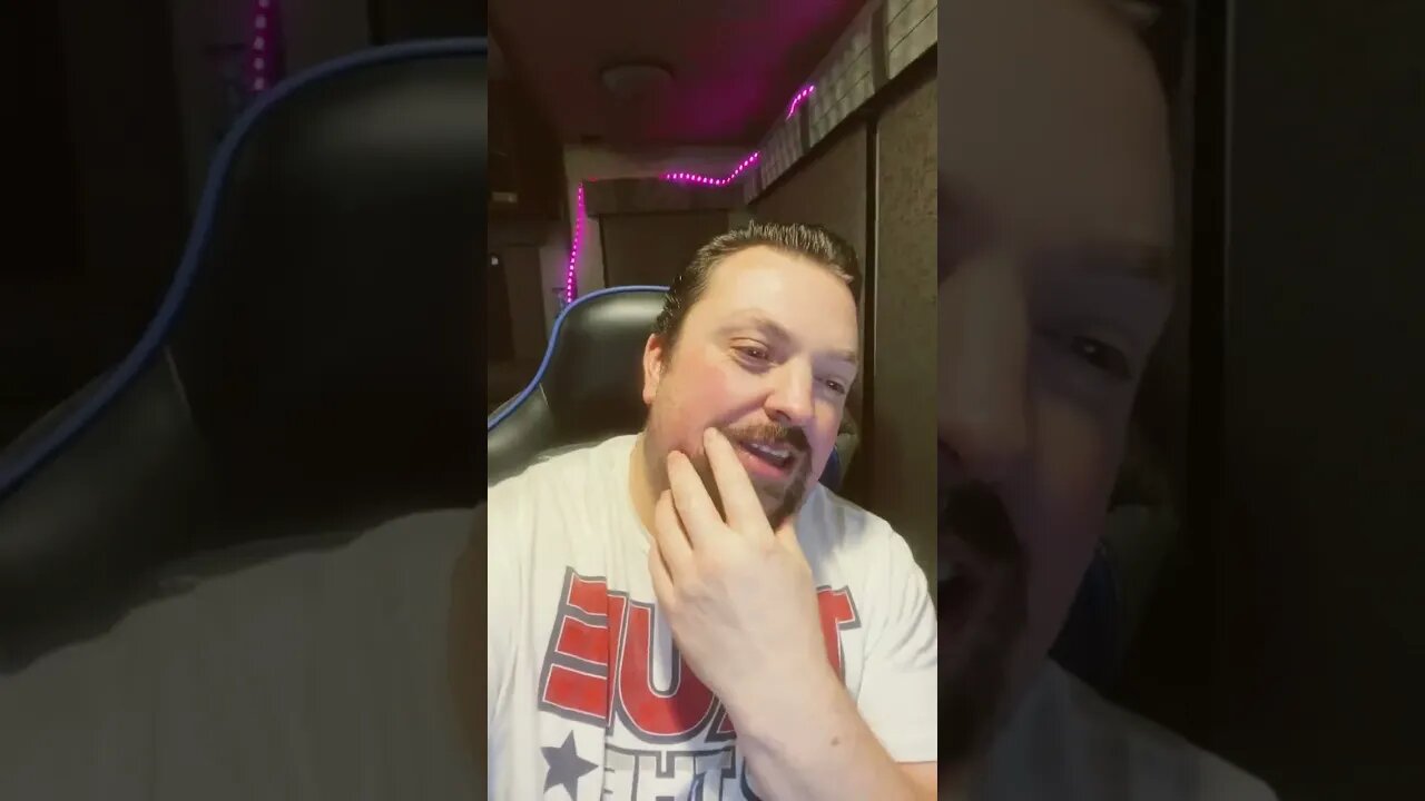 Elon Musk Fires Guy For Working 30 hrs?