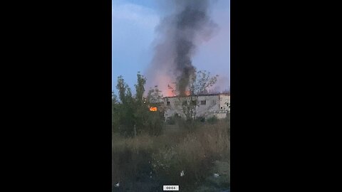 🦅👨‍🔧 At night, a drone attack was also carried out on the repair base of the
