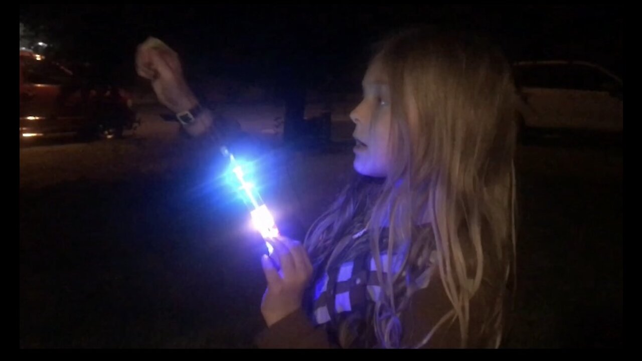 Grace Kat Shows Off Her New Spin Copter