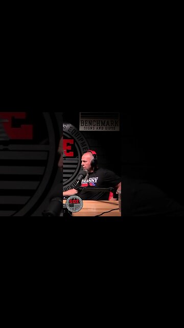 Men DON'T wear SANDALS! shorts #youtubeshorts #mantraining #manstuff #men #bathroom #lifehacks