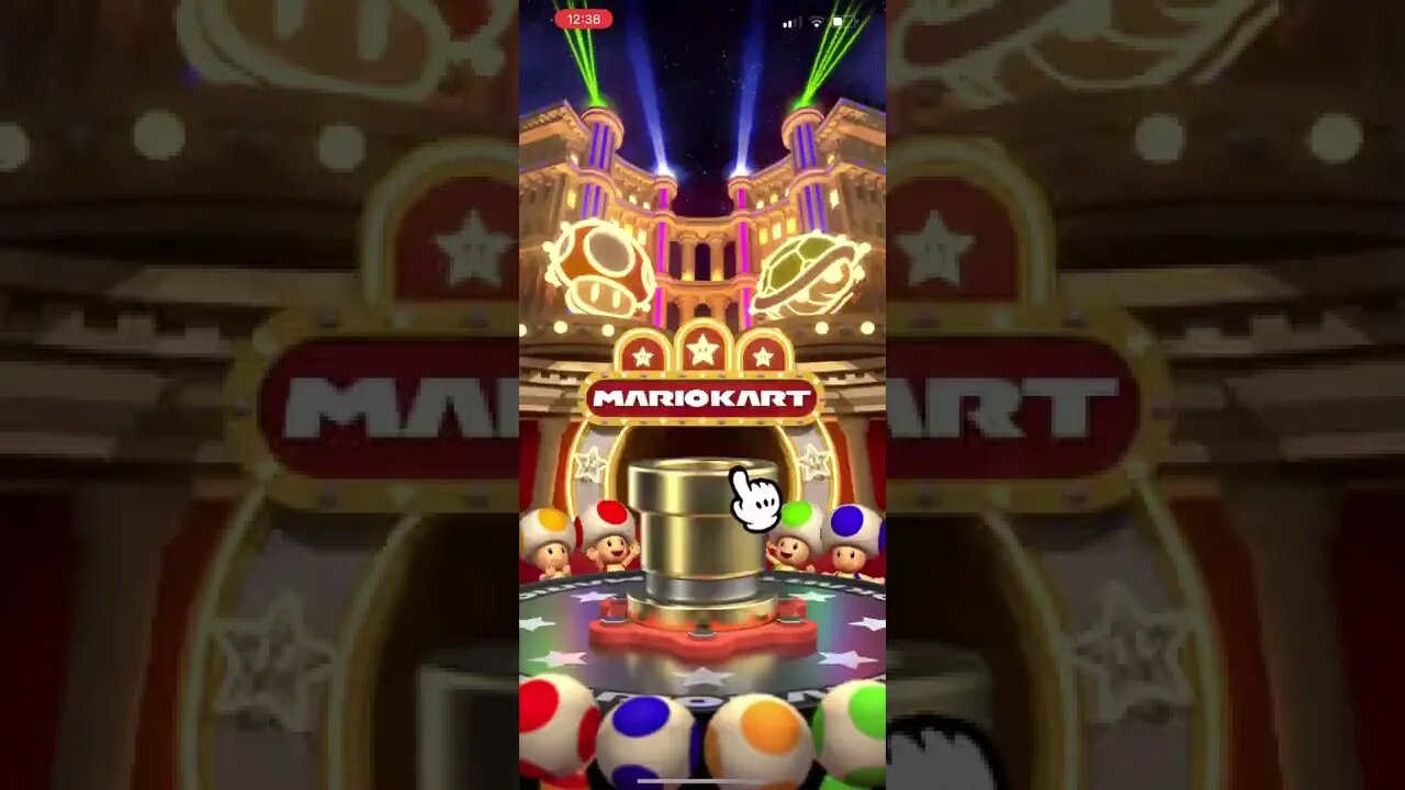 Mario Kart Tour - Peach vs. Bowser Tour Gift Gold Pipe Pull (1)