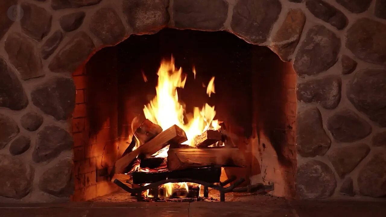 Crackling Fireplace, Fire Burning w Snowstorm & Howling Winds Outside Relaxing Nature Sounds