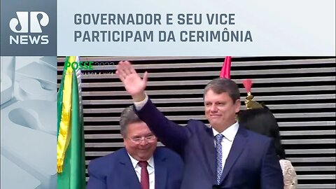Tarcísio de Freitas toma posse como governador de SP; assista discurso